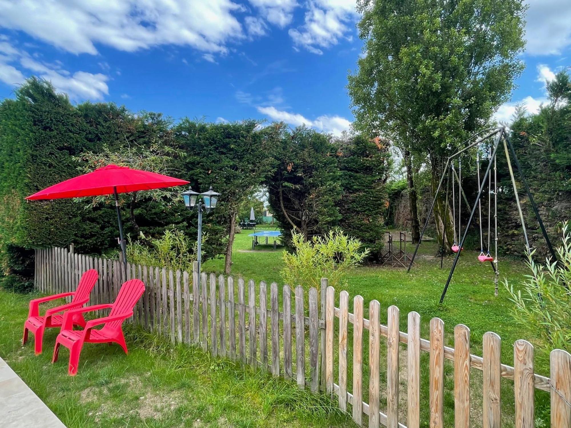 Le Clos Des Trois Provinces, Zoo De Beauval Noyers-sur-Cher Exterior photo